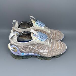 Nike Air‎ Vapormax Flyknit Running Shoes Women’s Sz 10 (no tag)
